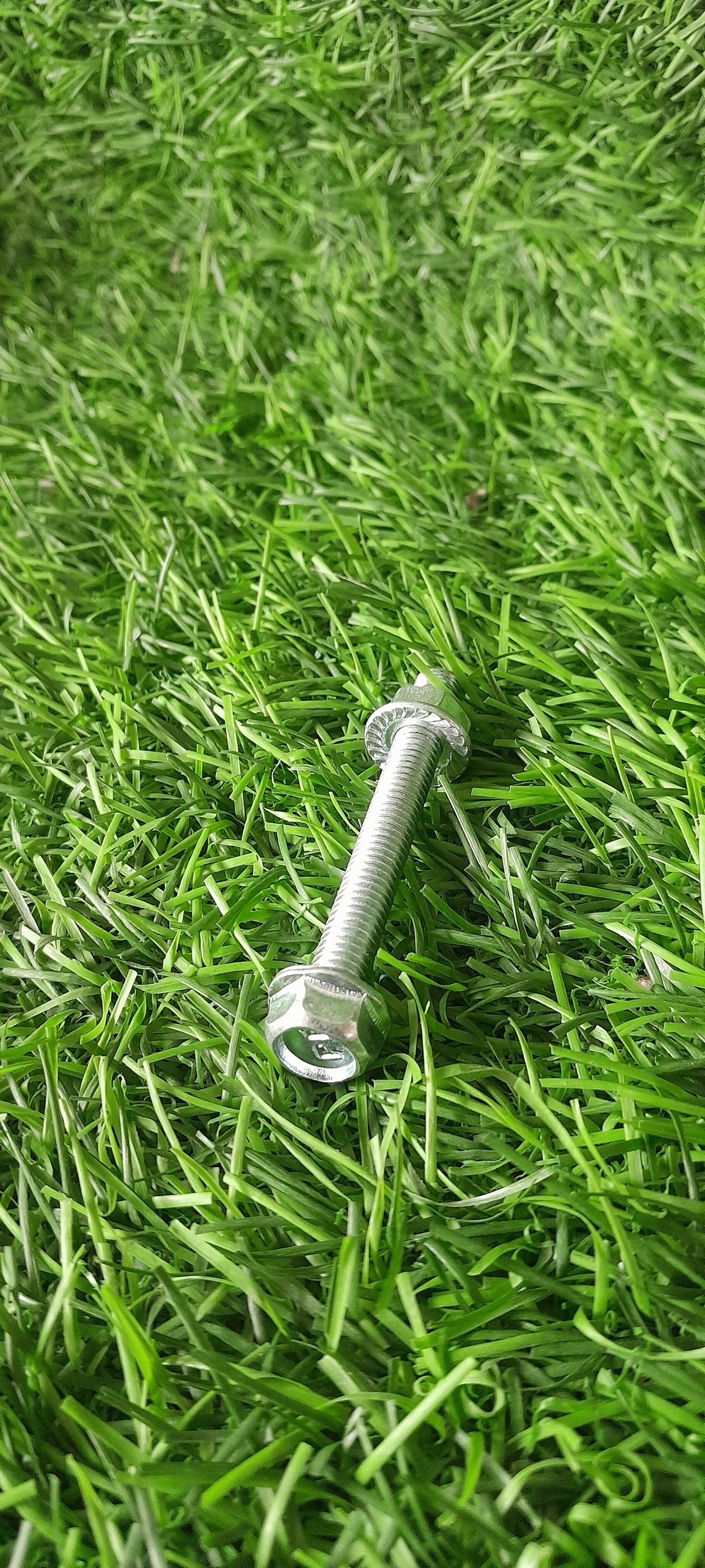 HARDWARE ITEM (SCREW,NUT BOLT,)
