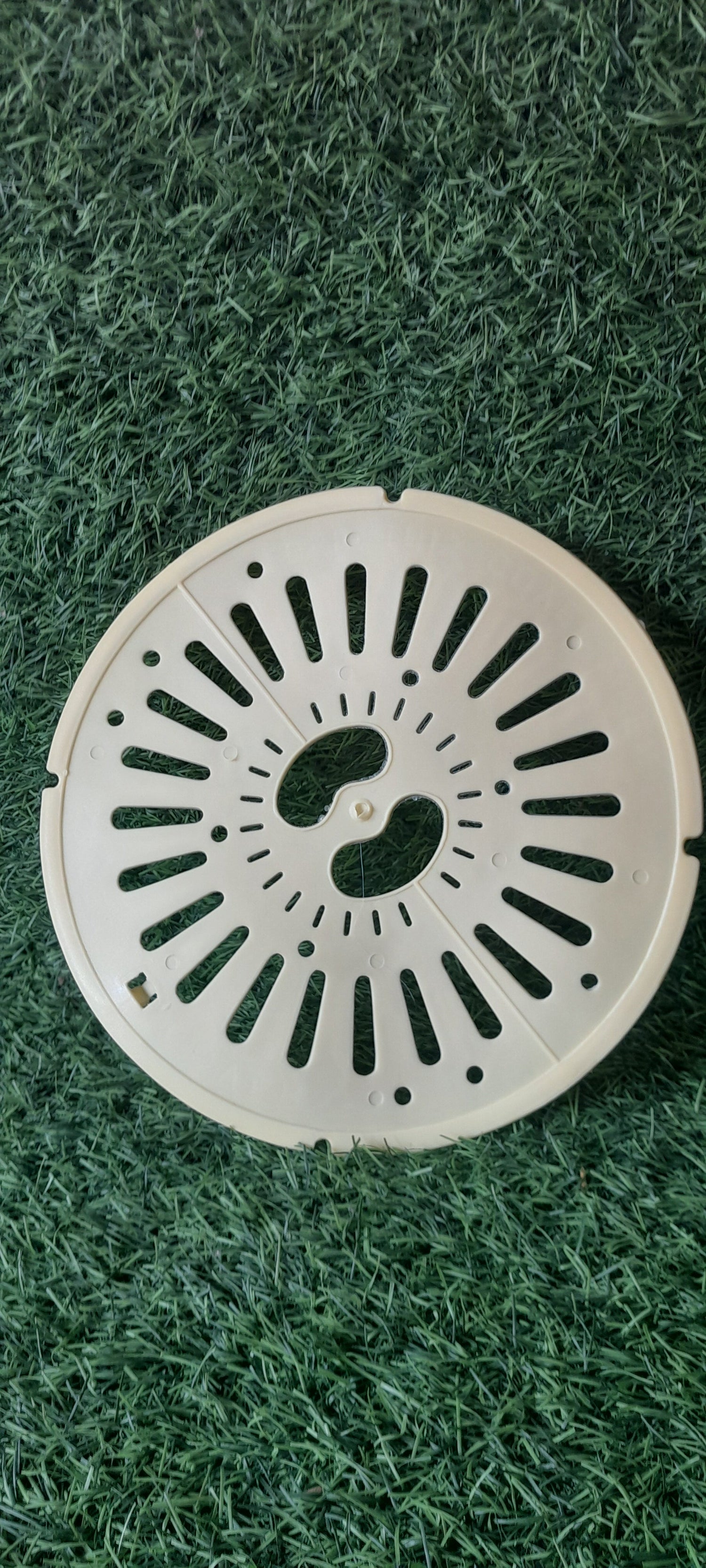 SPIN CAPS