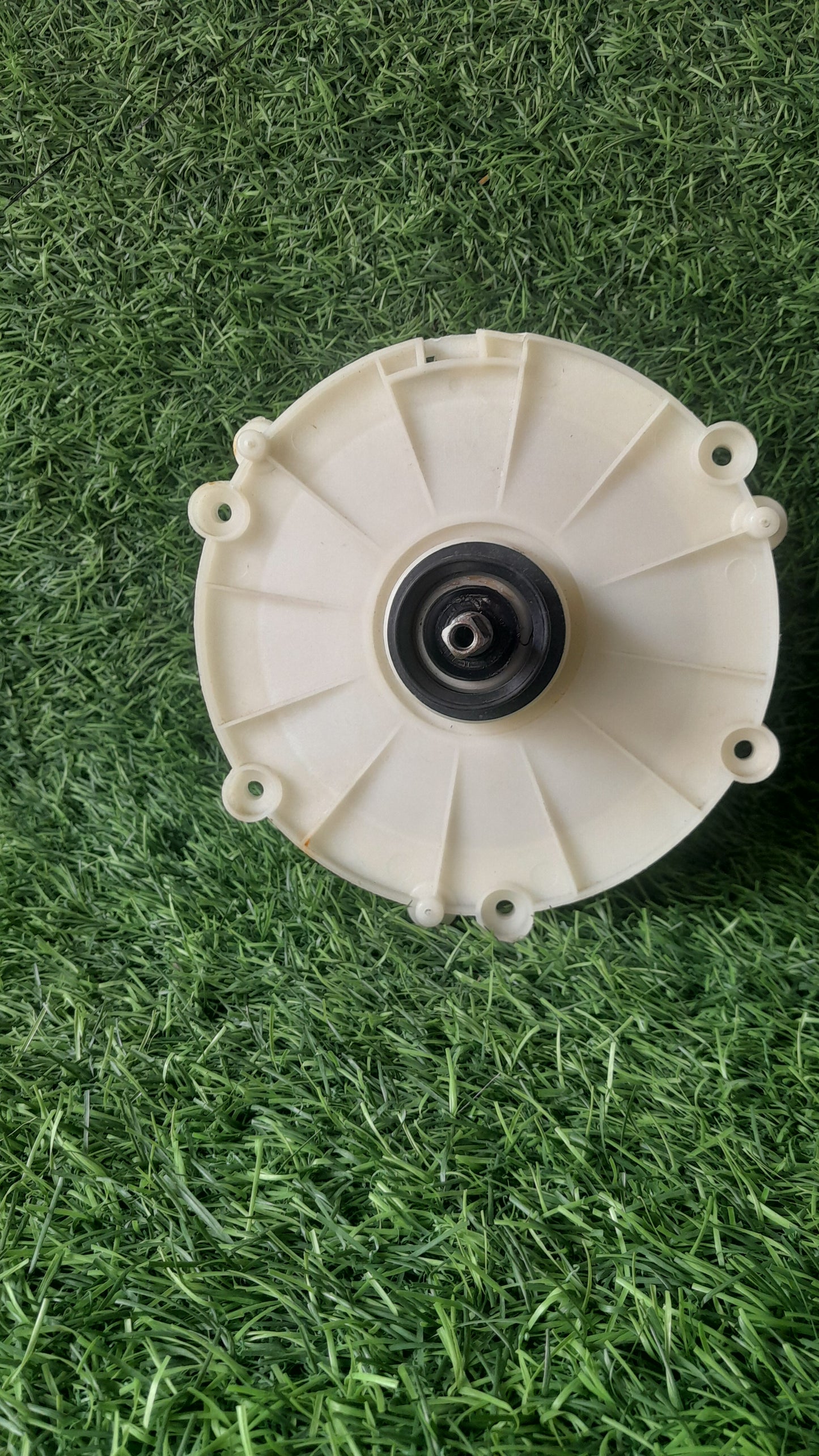 GEAR BOX SUITABLE FOR VIDEOCON 400T XD 003 (SQ FLOWER SIDE SHAFT)